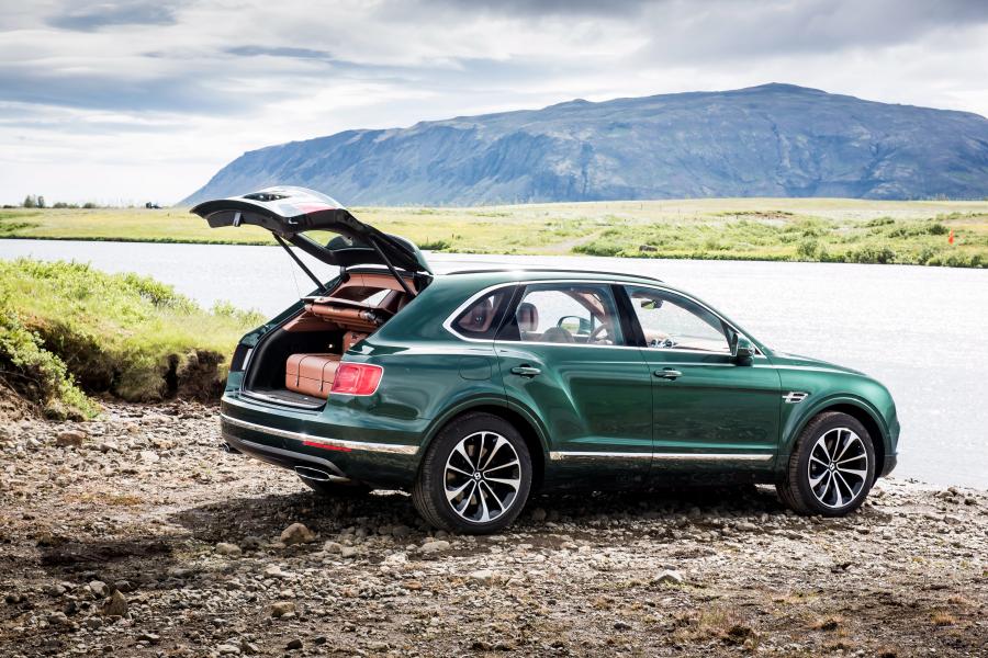 Bentley Bentayga Fly Fishing by Mulliner 2016 года  (фото 1 из 16)